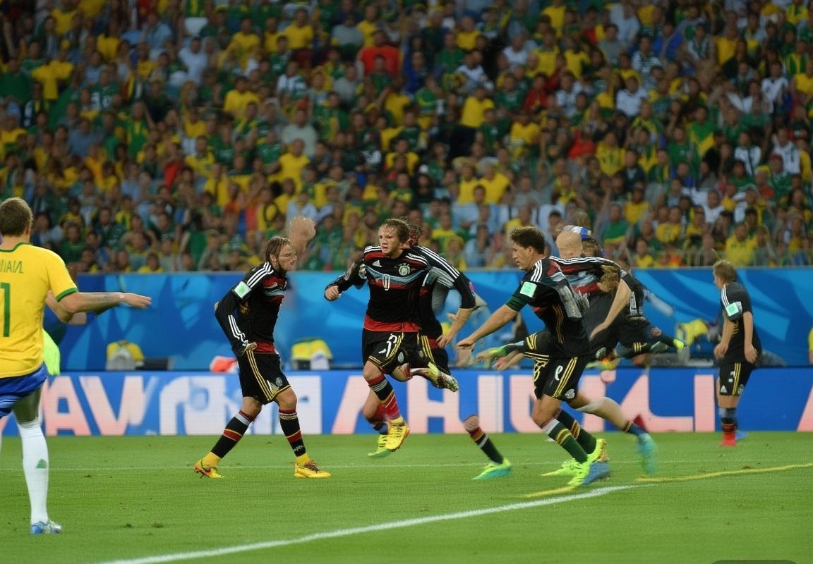 2014世界杯德国7-1大胜巴西：足坛巨变背后的故事(图2)